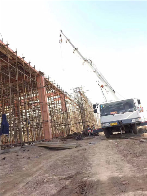 沁阳市吊车作业的安全注意事项有哪些？